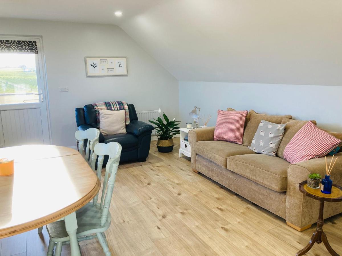 Apartamento The Loft At Number 84 Ballymena Exterior foto